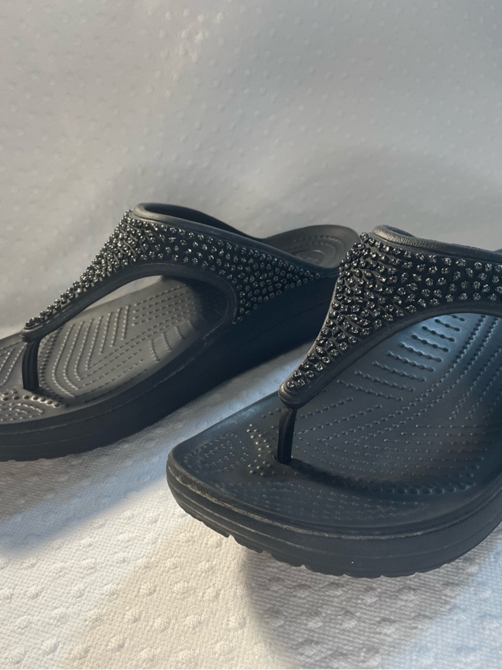 CROCS Boca Wedge Rhinestone Flip Black Platform Thong Sandal W9
Showgirl glamour - Picture 7 of 8